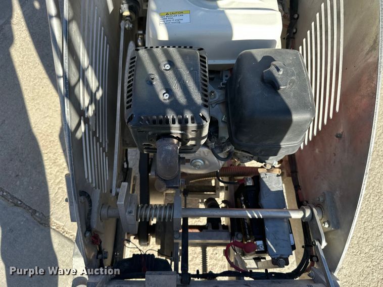 image for item DF8650 Soff-Cut G-2000 concrete saw