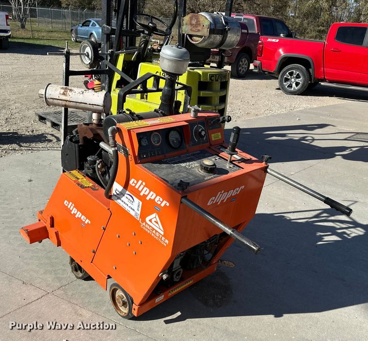 image for item DF8651 Clipper C-35B concrete saw