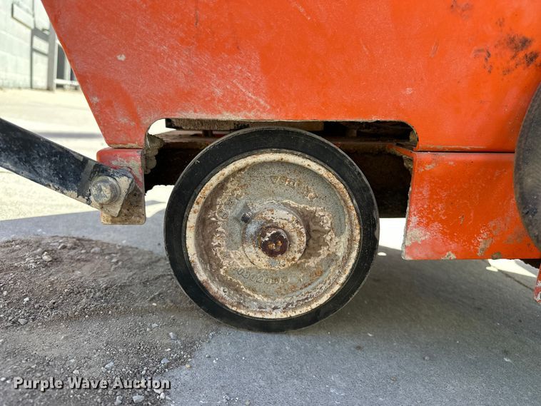 image for item DF8651 Clipper C-35B concrete saw