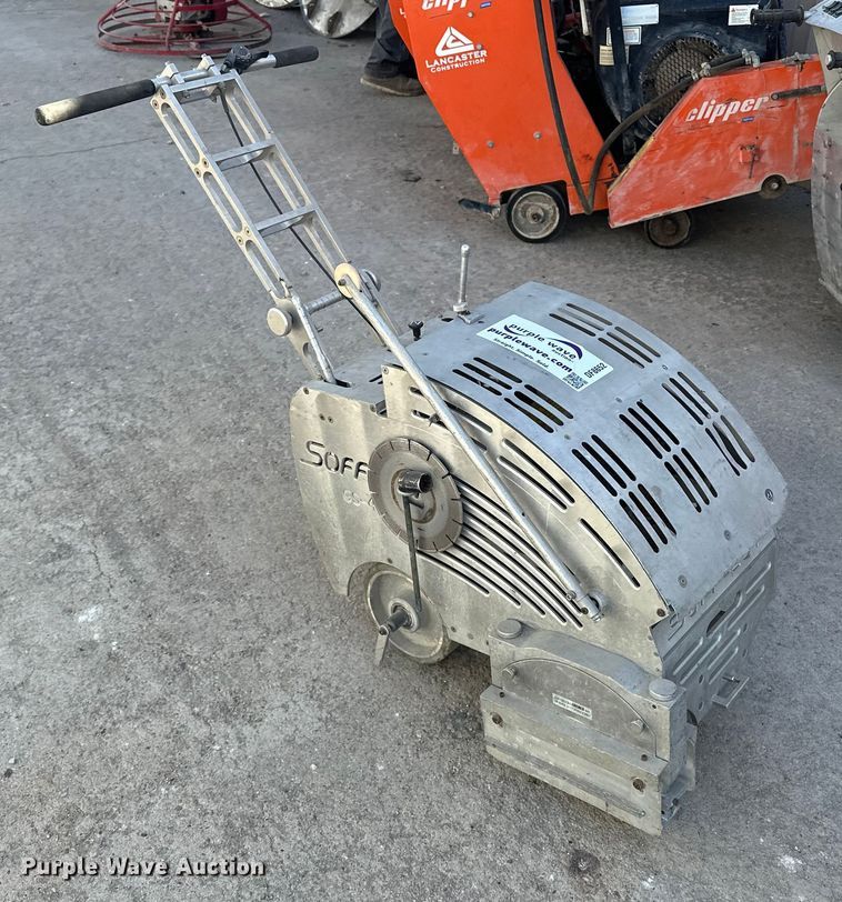 image for item DF8652 Soff-Cut GS400 concrete saw