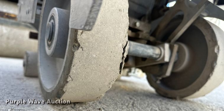 image for item DF8652 Soff-Cut GS400 concrete saw