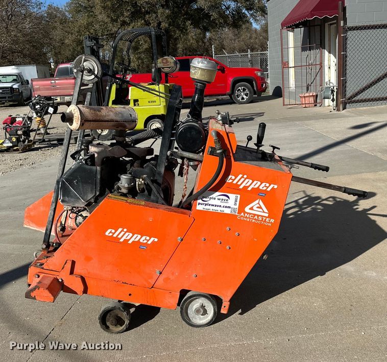 image for item DF8653 Clipper C-35B concrete saw