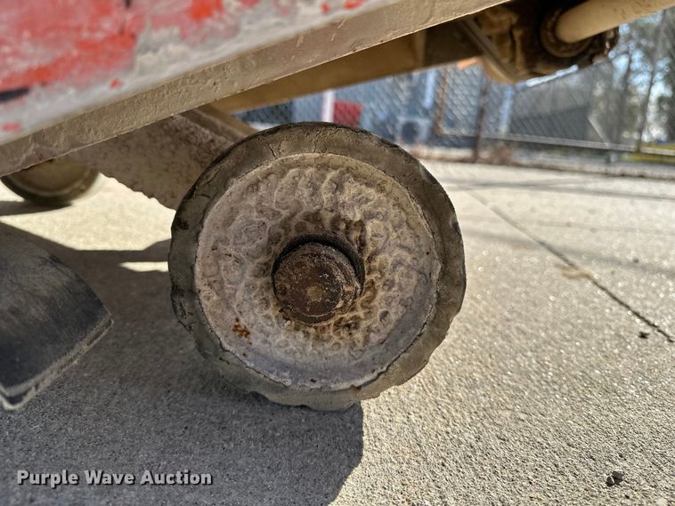 image for item DF8653 Clipper C-35B concrete saw