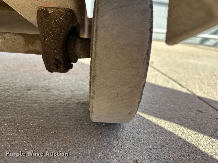 image for item DF8653 Clipper C-35B concrete saw