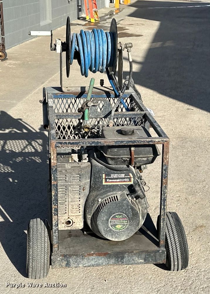 image for item DF8654 Pressure washer