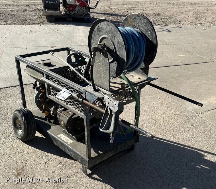 image for item DF8654 Pressure washer