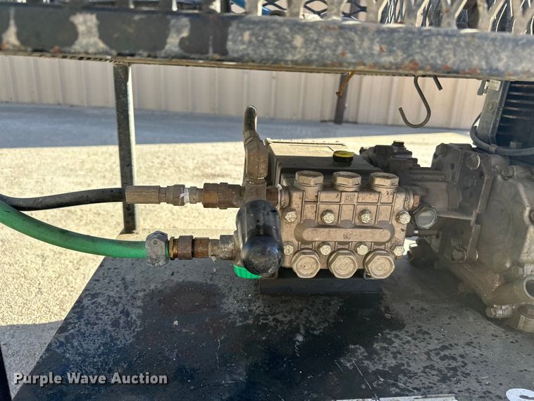 image for item DF8654 Pressure washer