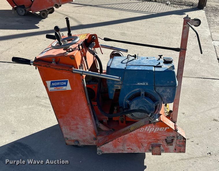 image for item DF8655 Clipper C-142 concrete saw