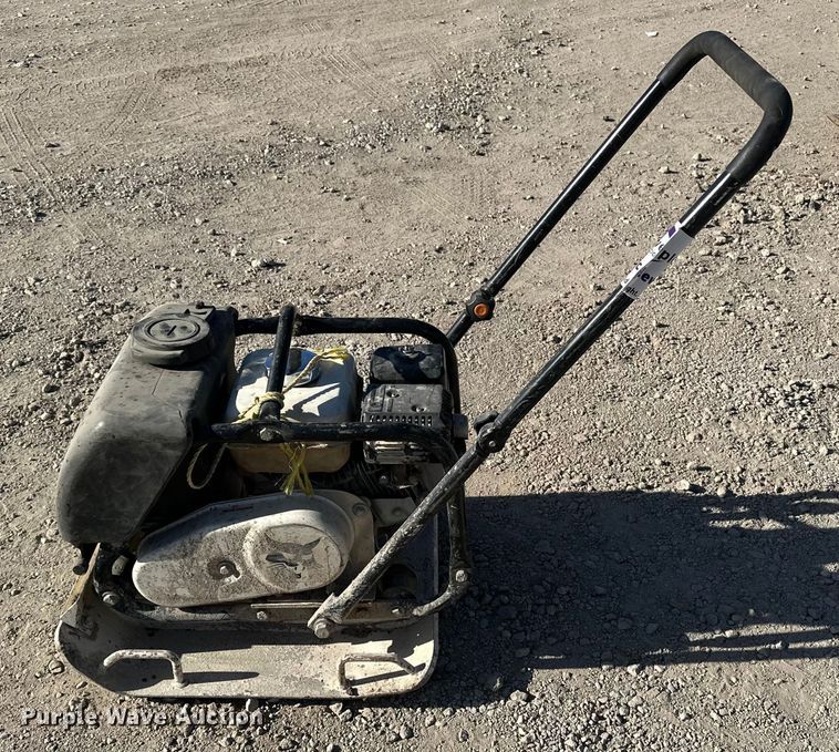 image for item DF8657 2007 Bobcat BC22 plate compactor