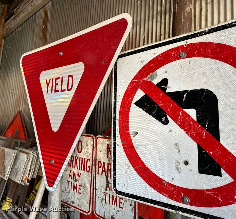 image for item DF8659 Road safety equipment