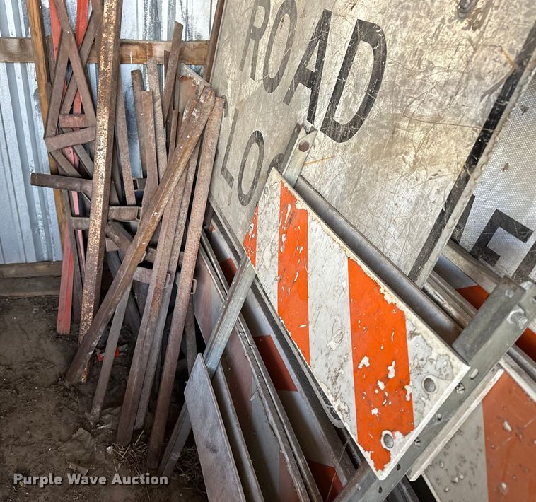 image for item DF8659 Road safety equipment