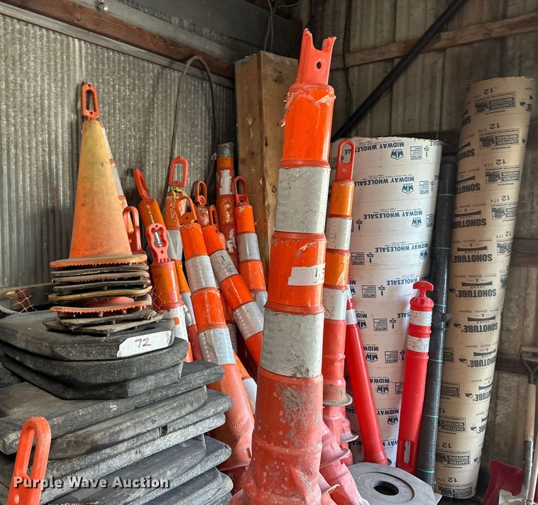 image for item DF8659 Road safety equipment