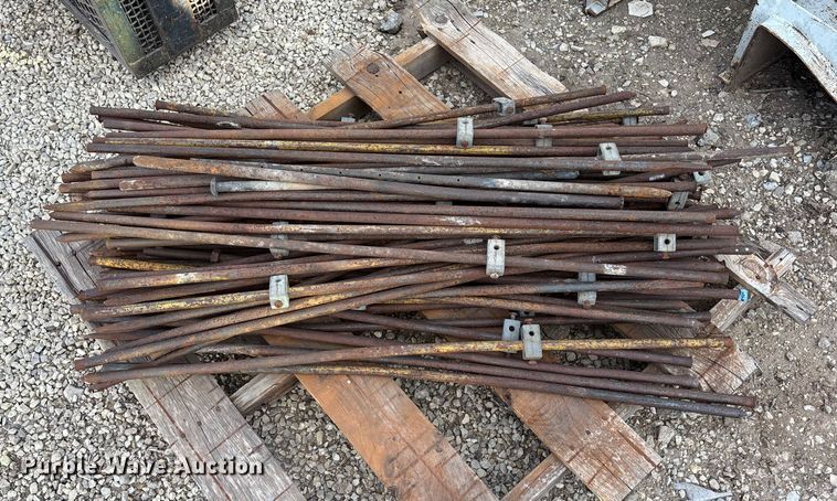 image for item DF8661 Concrete slip forms and stakes