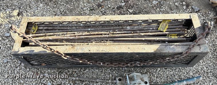 image for item DF8661 Concrete slip forms and stakes