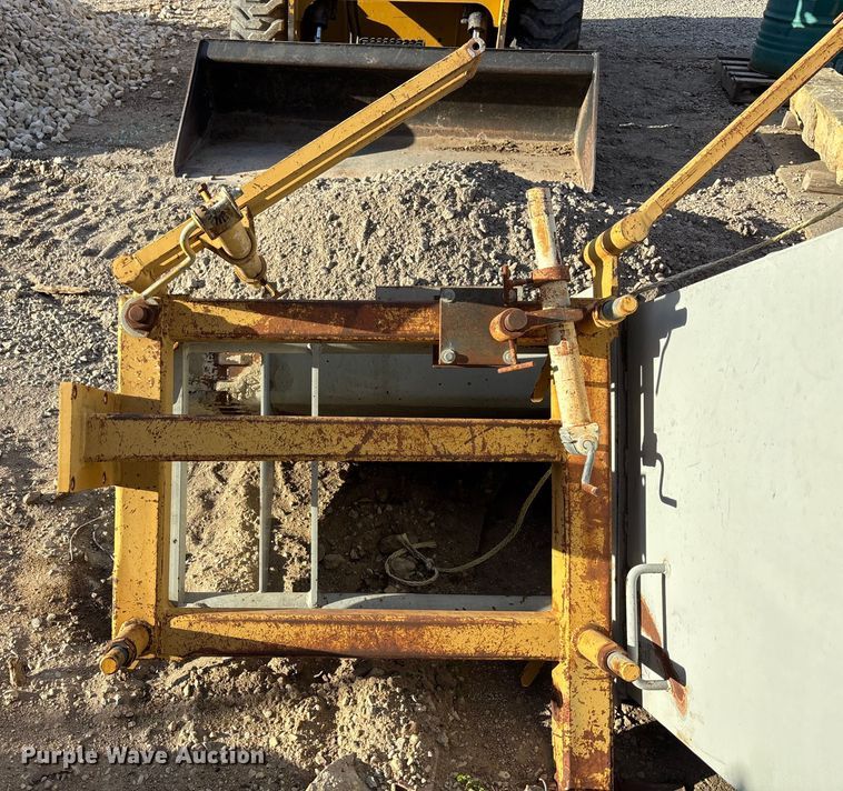 image for item DF8661 Concrete slip forms and stakes