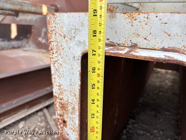 image for item DF8661 Concrete slip forms and stakes