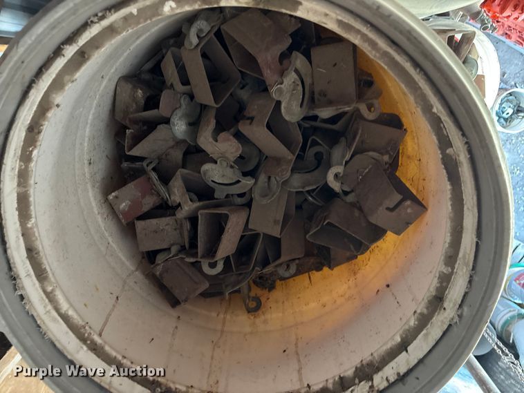 image for item DF8661 Concrete slip forms and stakes