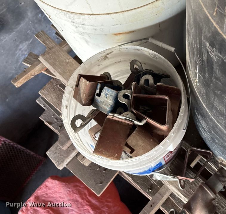 image for item DF8661 Concrete slip forms and stakes