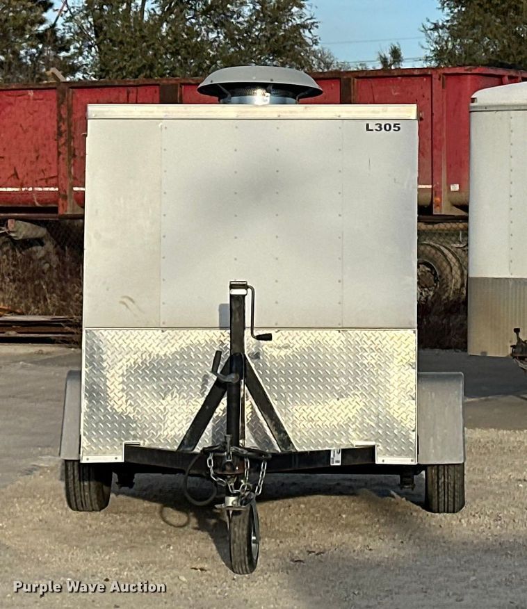 image for item DF8662 2012 Arising Industries Inc. 58SSRW enclosed cargo trailer with Mecc Alte generator