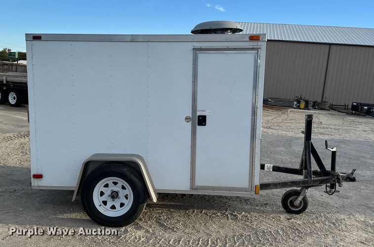 image for item DF8662 2012 Arising Industries Inc. 58SSRW enclosed cargo trailer with Mecc Alte generator