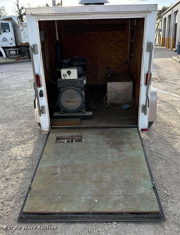 image for item DF8662 2012 Arising Industries Inc. 58SSRW enclosed cargo trailer with Mecc Alte generator