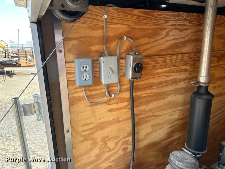 image for item DF8662 2012 Arising Industries Inc. 58SSRW enclosed cargo trailer with Mecc Alte generator