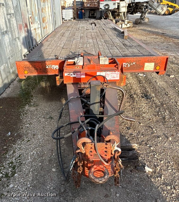 image for item DF8664 2004 Trail EZE 40T tilt deck equipment trailer