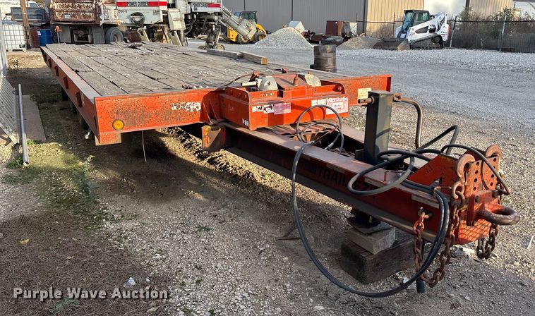 image for item DF8664 2004 Trail EZE 40T tilt deck equipment trailer