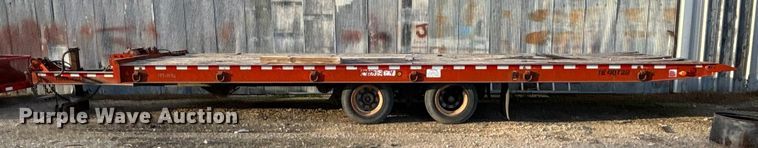 image for item DF8664 2004 Trail EZE 40T tilt deck equipment trailer