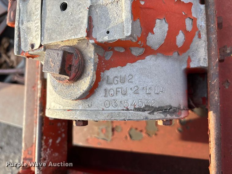 image for item DF8664 2004 Trail EZE 40T tilt deck equipment trailer