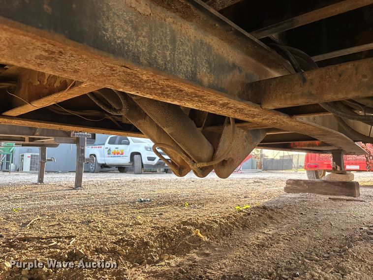 image for item DF8664 2004 Trail EZE 40T tilt deck equipment trailer