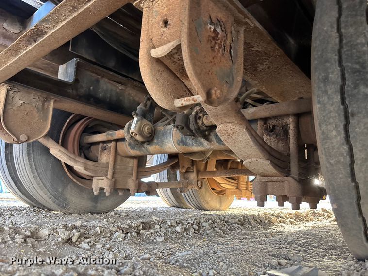 image for item DF8664 2004 Trail EZE 40T tilt deck equipment trailer