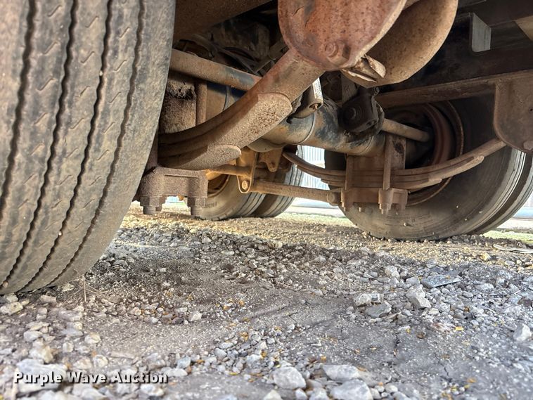 image for item DF8664 2004 Trail EZE 40T tilt deck equipment trailer