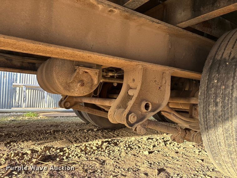 image for item DF8664 2004 Trail EZE 40T tilt deck equipment trailer