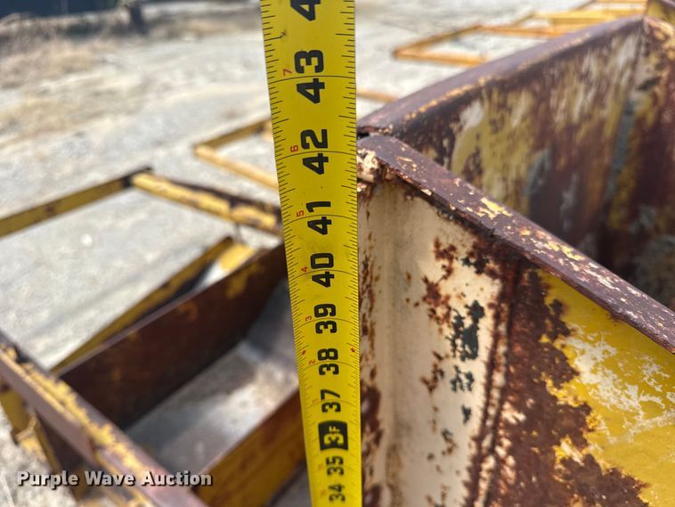 image for item DJ7808 (5) concrete forms