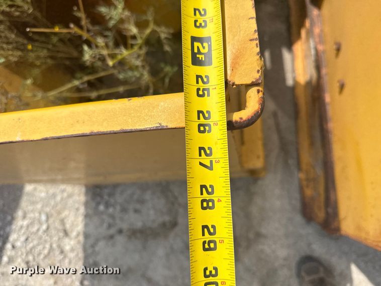 image for item DJ7808 (5) concrete forms