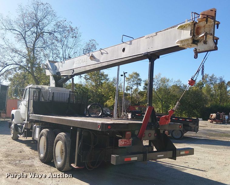 image for item DJ7902 1987 Ford LNT8000 crane truck