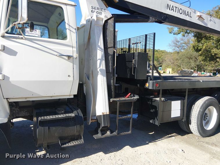 image for item DJ7902 1987 Ford LNT8000 crane truck