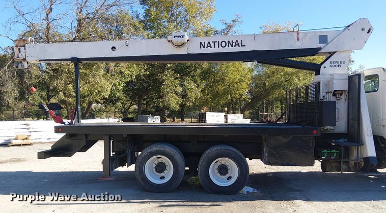 image for item DJ7902 1987 Ford LNT8000 crane truck