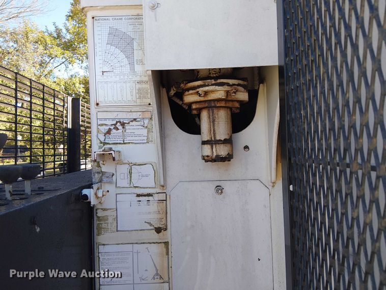 image for item DJ7902 1987 Ford LNT8000 crane truck