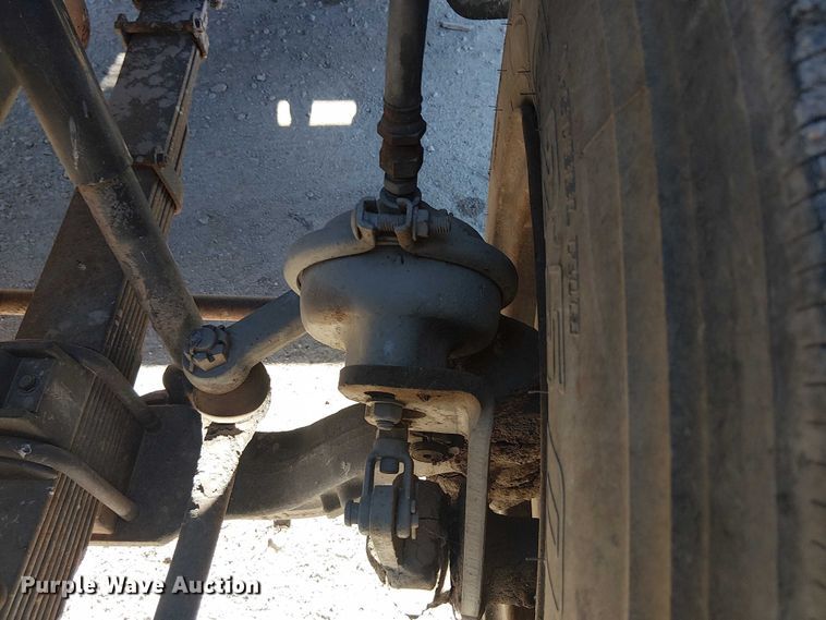 image for item DJ7902 1987 Ford LNT8000 crane truck