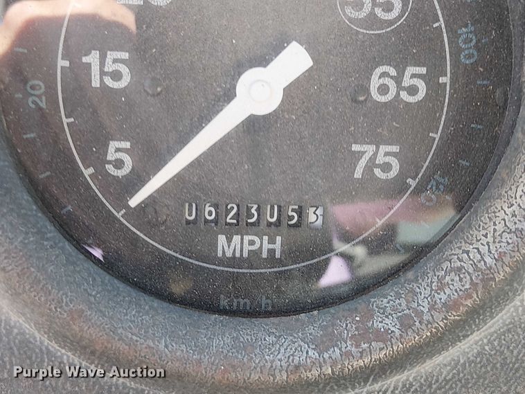 image for item DJ7902 1987 Ford LNT8000 crane truck