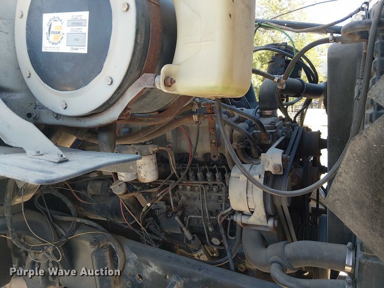 image for item DJ7902 1987 Ford LNT8000 crane truck