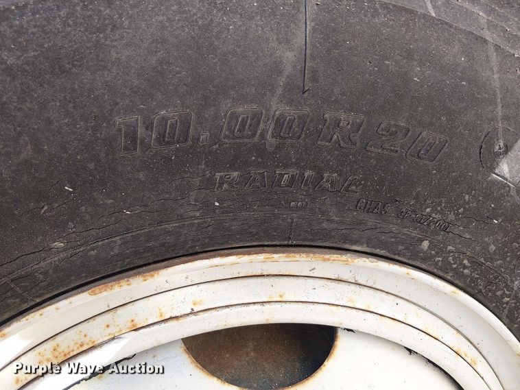 image for item DJ7902 1987 Ford LNT8000 crane truck