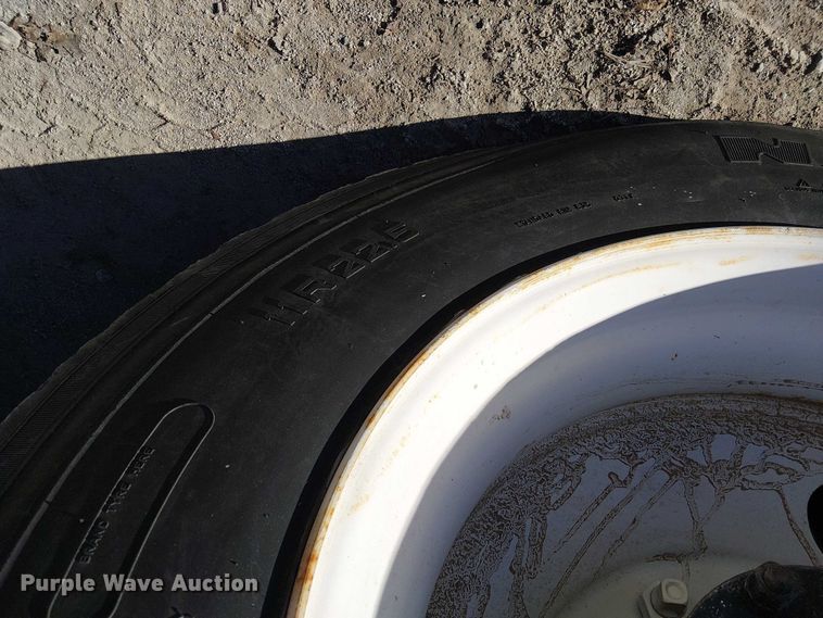 image for item DJ7902 1987 Ford LNT8000 crane truck