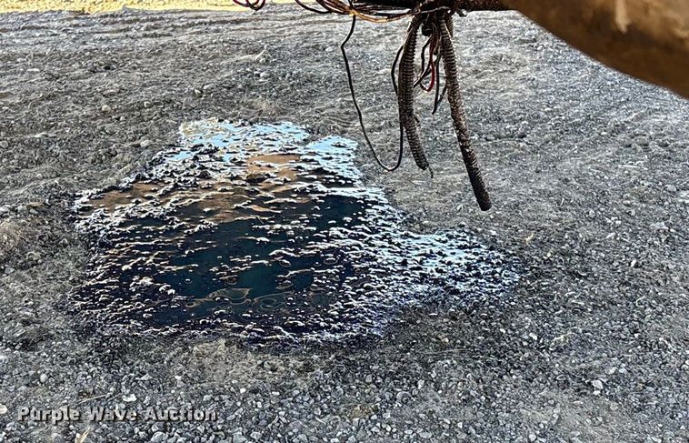 image for item DJ7936 2006 Peterbilt 335 dump truck