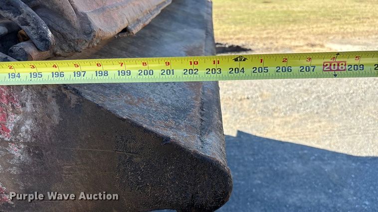 image for item DJ7936 2006 Peterbilt 335 dump truck