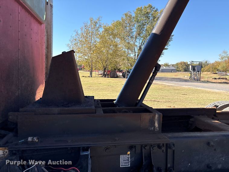 image for item DJ7936 2006 Peterbilt 335 dump truck