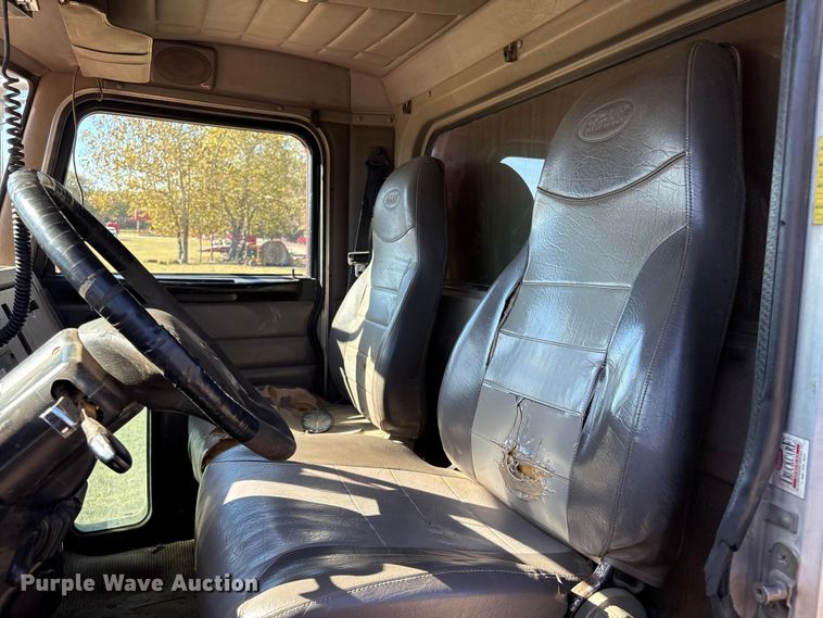 image for item DJ7936 2006 Peterbilt 335 dump truck