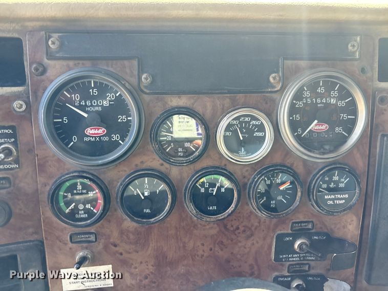 image for item DJ7936 2006 Peterbilt 335 dump truck